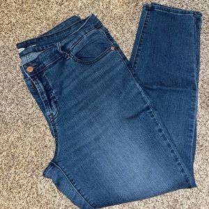Old navy super skinny jeans